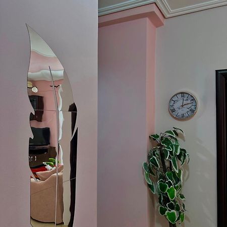 Esmeralda Apartaments Sarandë Buitenkant foto