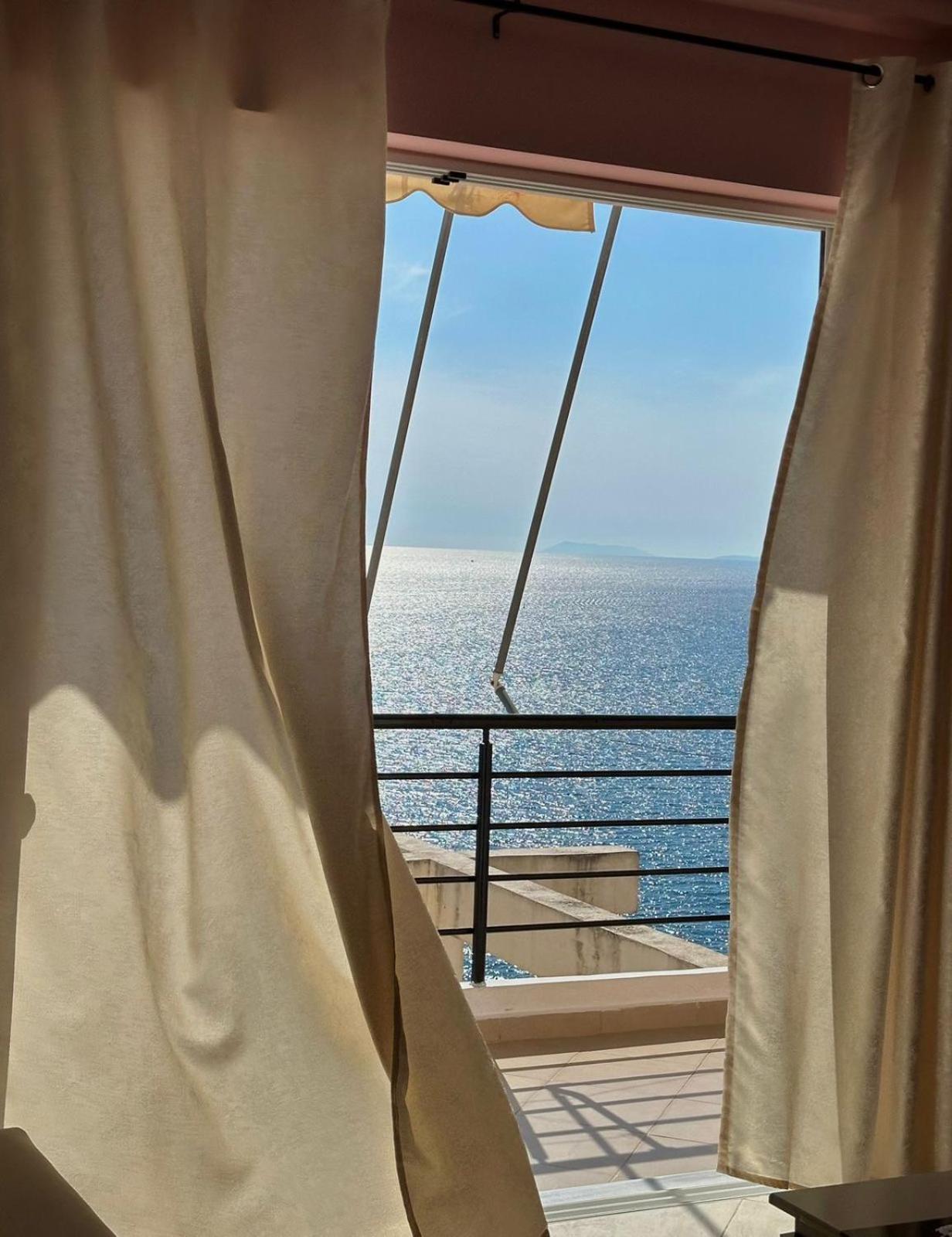 Esmeralda Apartaments Sarandë Buitenkant foto
